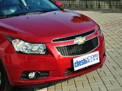2013款 掀背版 1.6L 手动 豪华型
