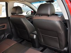 2013款 掀背版 1.6L 自动 豪华型