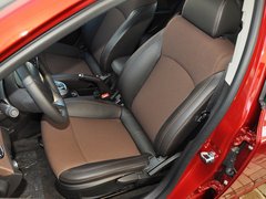 2013款 掀背版 1.6L 自动 豪华型