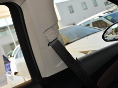 2013款 掀背版 1.6L 自动 豪华型