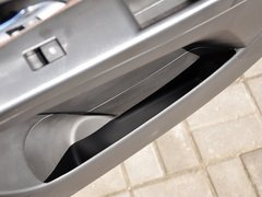 2013款 掀背版 1.6L 自动 豪华型