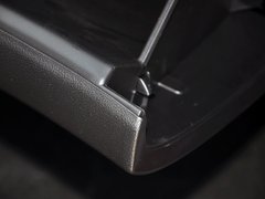 2013款 掀背版 1.6L 自动 豪华型