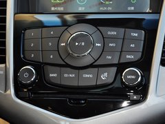 2013款 掀背版 1.6L 自动 豪华型