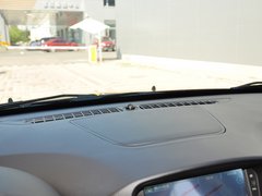2013款 掀背版 1.6L 自动 豪华型