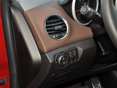 2013款 掀背版 1.6L 自动 豪华型