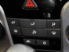 2013款 掀背版 1.6L 自动 豪华型