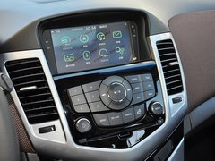 2013款 掀背版 1.6L 自动 豪华型