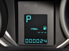 2013款 掀背版 1.6L 自动 豪华型