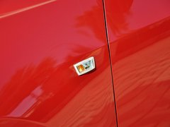 2013款 掀背版 1.6L 自动 豪华型