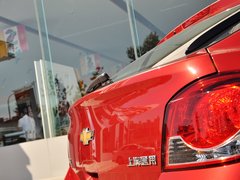 2013款 掀背版 1.6L 自动 豪华型