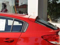 2013款 掀背版 1.6L 自动 豪华型