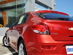 2013款 掀背版 1.6L 自动 豪华型