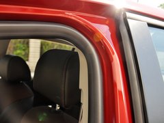 2013款 掀背版 1.6L 自动 豪华型