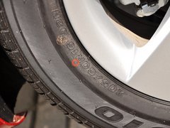 2013款 掀背版 1.6L 自动 豪华型