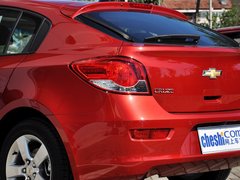 2013款 掀背版 1.6L 自动 豪华型