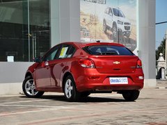 2013款 掀背版 1.6L 自动 豪华型