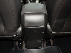 2013款 掀背版 1.6T 自动 旗舰型