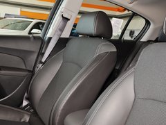 2013款 掀背版 1.6T 自动 旗舰型