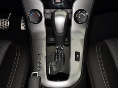 2013款 掀背版 1.6T 自动 旗舰型