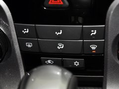 2013款 掀背版 1.6T 自动 旗舰型