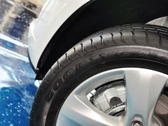 2013款 掀背版 1.6T 自动 旗舰型