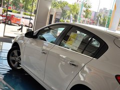 2013款 掀背版 1.6T 自动 旗舰型