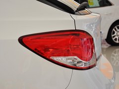 2013款 掀背版 1.6T 自动 旗舰型