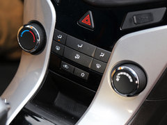 2013款 掀背版 1.6T 自动 旗舰型