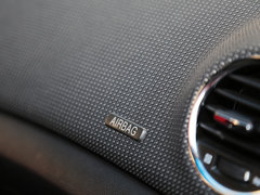 2013款 掀背版 1.6T 自动 旗舰型