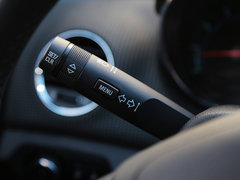 2013款 掀背版 1.6T 自动 旗舰型