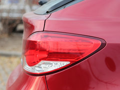 2013款 掀背版 1.6T 自动 旗舰型