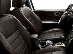 2014款 2.5L CVT 四驱豪华版 5座