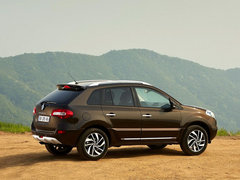 2014款 2.5L CVT 四驱豪华版 5座