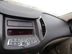 2013款 1.8L 自动 舒适型