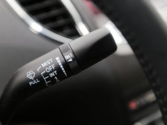 2013款 1.8L 自动 舒适型
