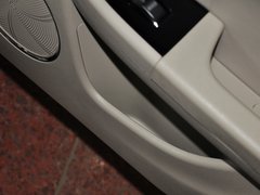 2013款 1.8L 自动 舒适型