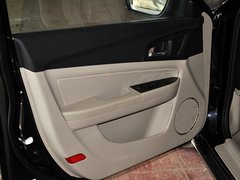 2013款 1.8L 自动 舒适型