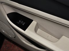 2013款 1.8L 自动 舒适型
