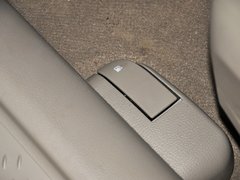 2013款 1.8L 自动 舒适型