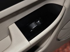 2013款 1.8L 自动 舒适型