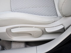 2013款 1.8L 自动 舒适型