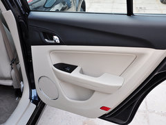 2013款 1.8L 自动 舒适型