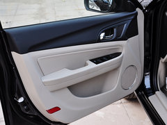 2013款 1.8L 自动 舒适型