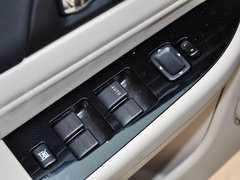 2013款 1.8L 自动 舒适型