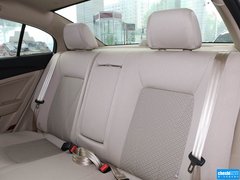 2013款 1.8L 自动 舒适型