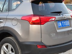 2014款 2.5L 自动 四驱豪华版 5座