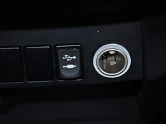 2014款 2.5L 自动 四驱豪华版 5座