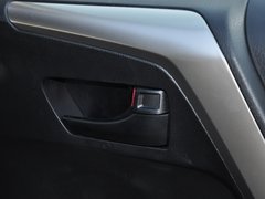 2014款 2.5L 自动 四驱豪华版 5座