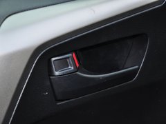 2014款 2.5L 自动 四驱豪华版 5座