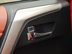 2014款 2.5L 自动 四驱尊贵版 5座